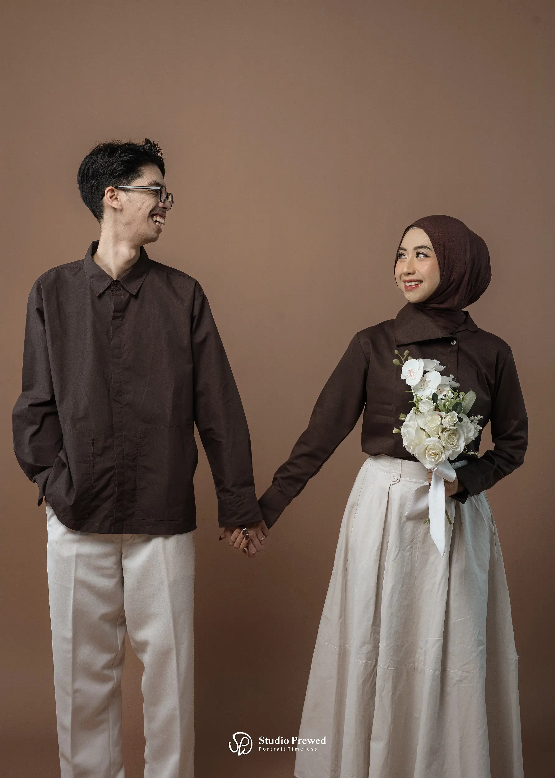 Sheila & Agis