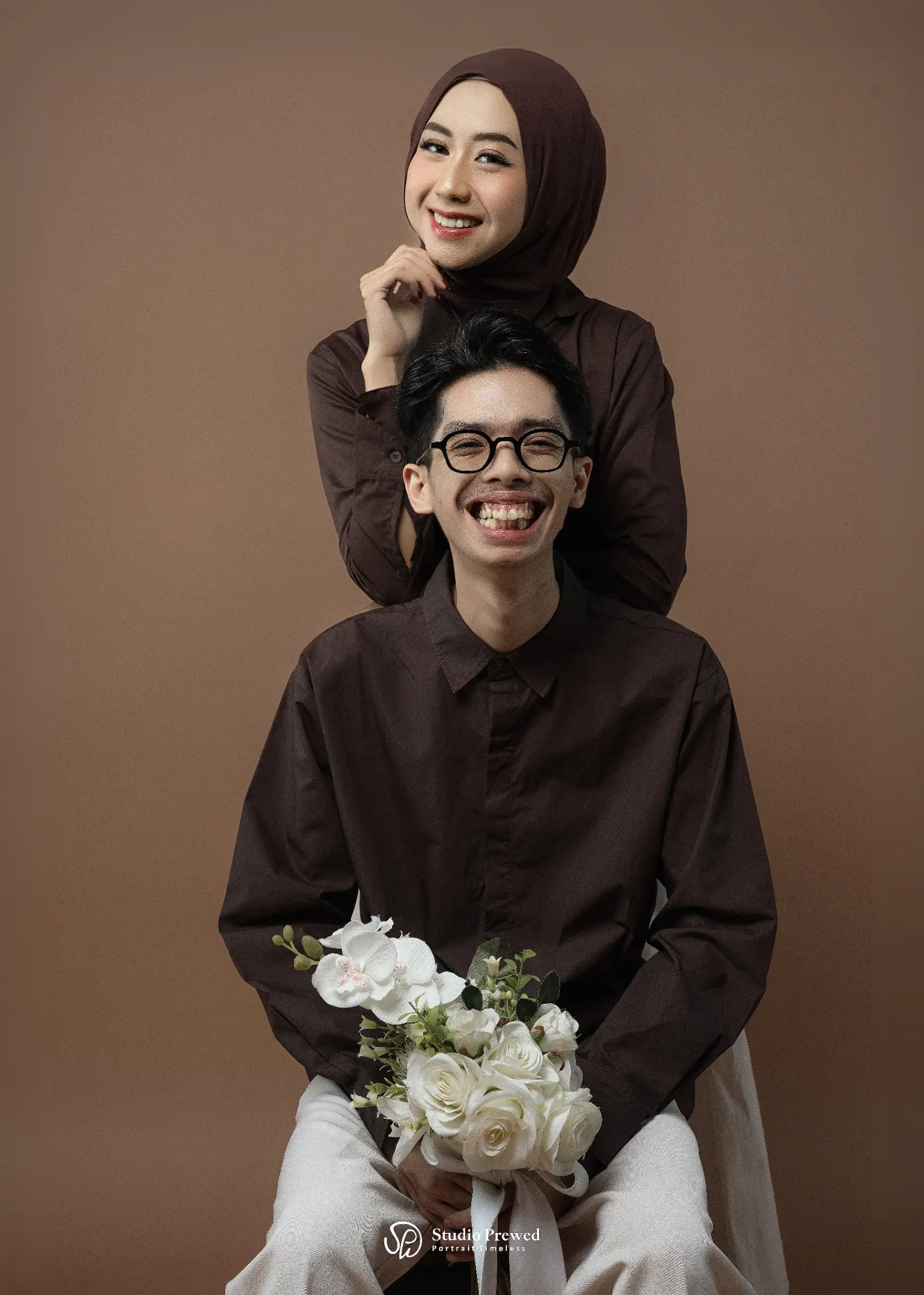 Sheila & Agis